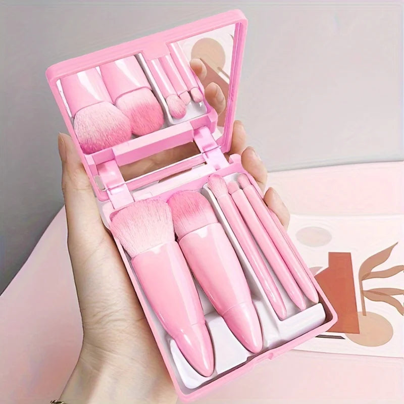 Travel-Ready Makeup Brush Set™